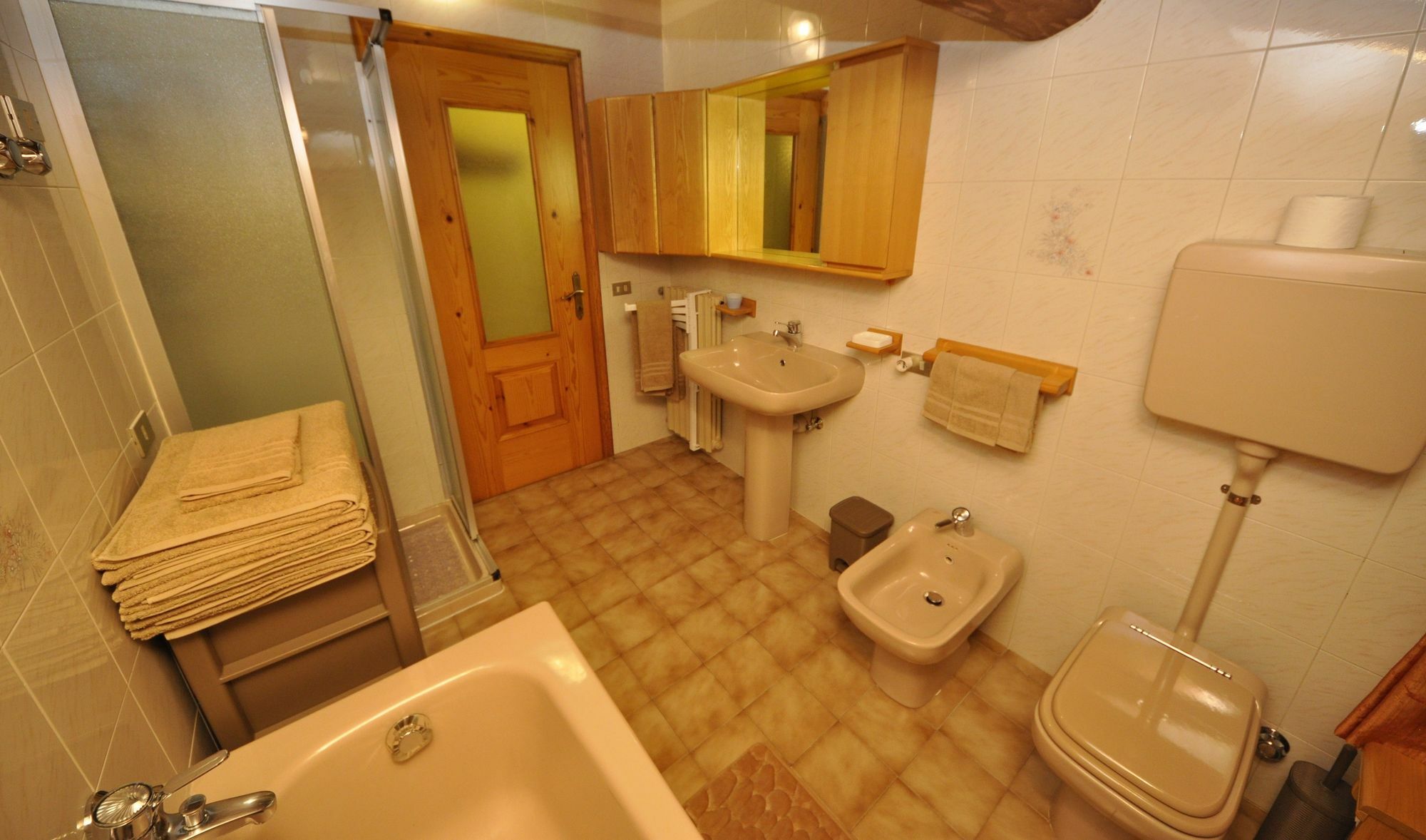 Appartamento Valeriano By Livigno Accomodation Exterior foto